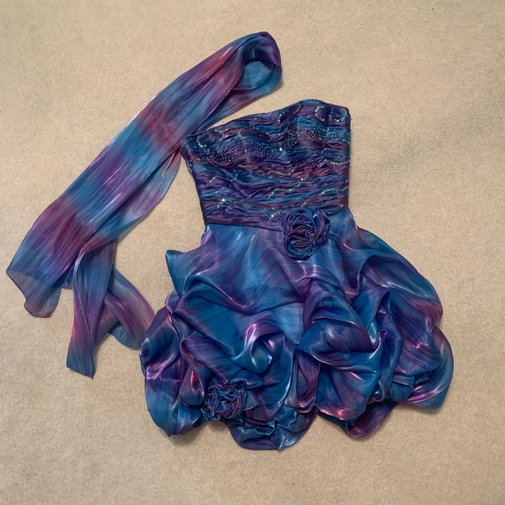 Gorgeous, flirty, short prom or special occasion dress.